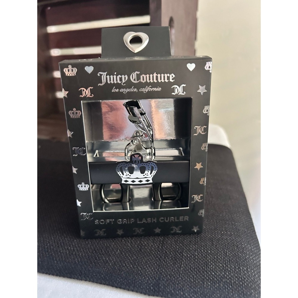 Juicy Couture Soft Grip Lash Curler